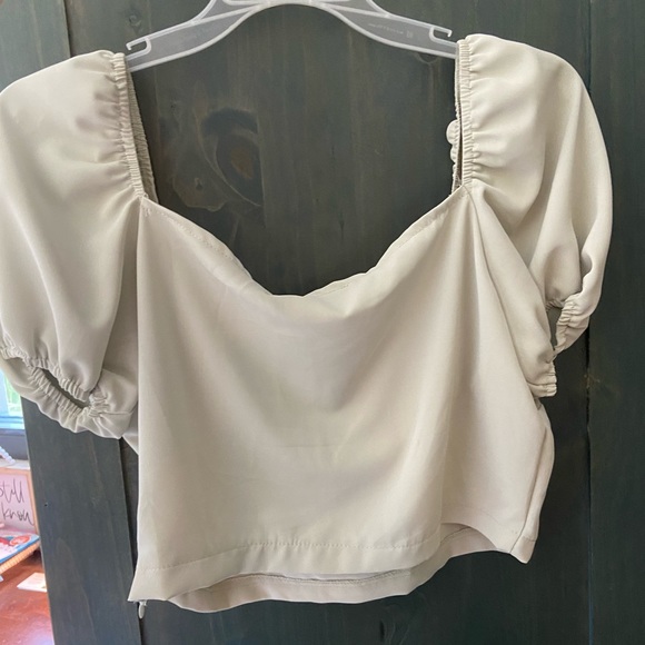 SHEIN Top - Picture 3 of 3